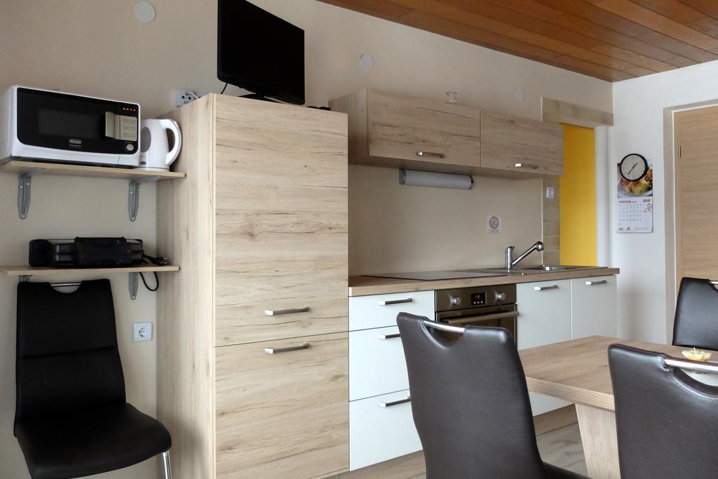 Apartment Milena Nomenj Exteriör bild